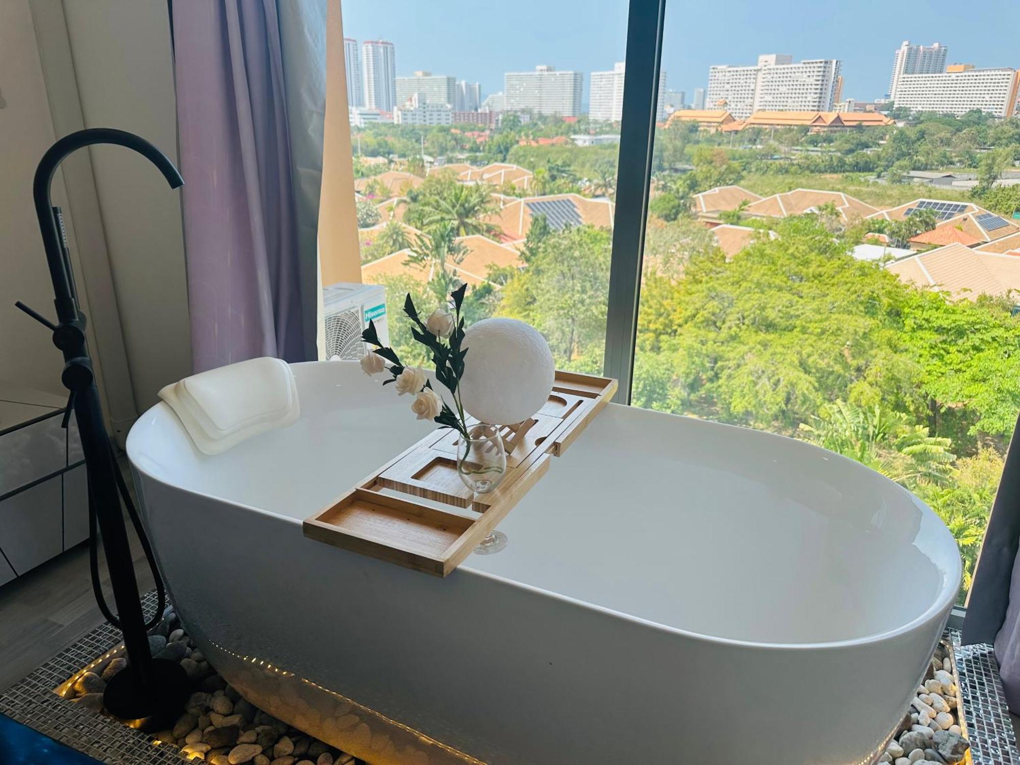 Laguna Beach Resort 2-Have Tub Loft Room Джомтьен Экстерьер фото