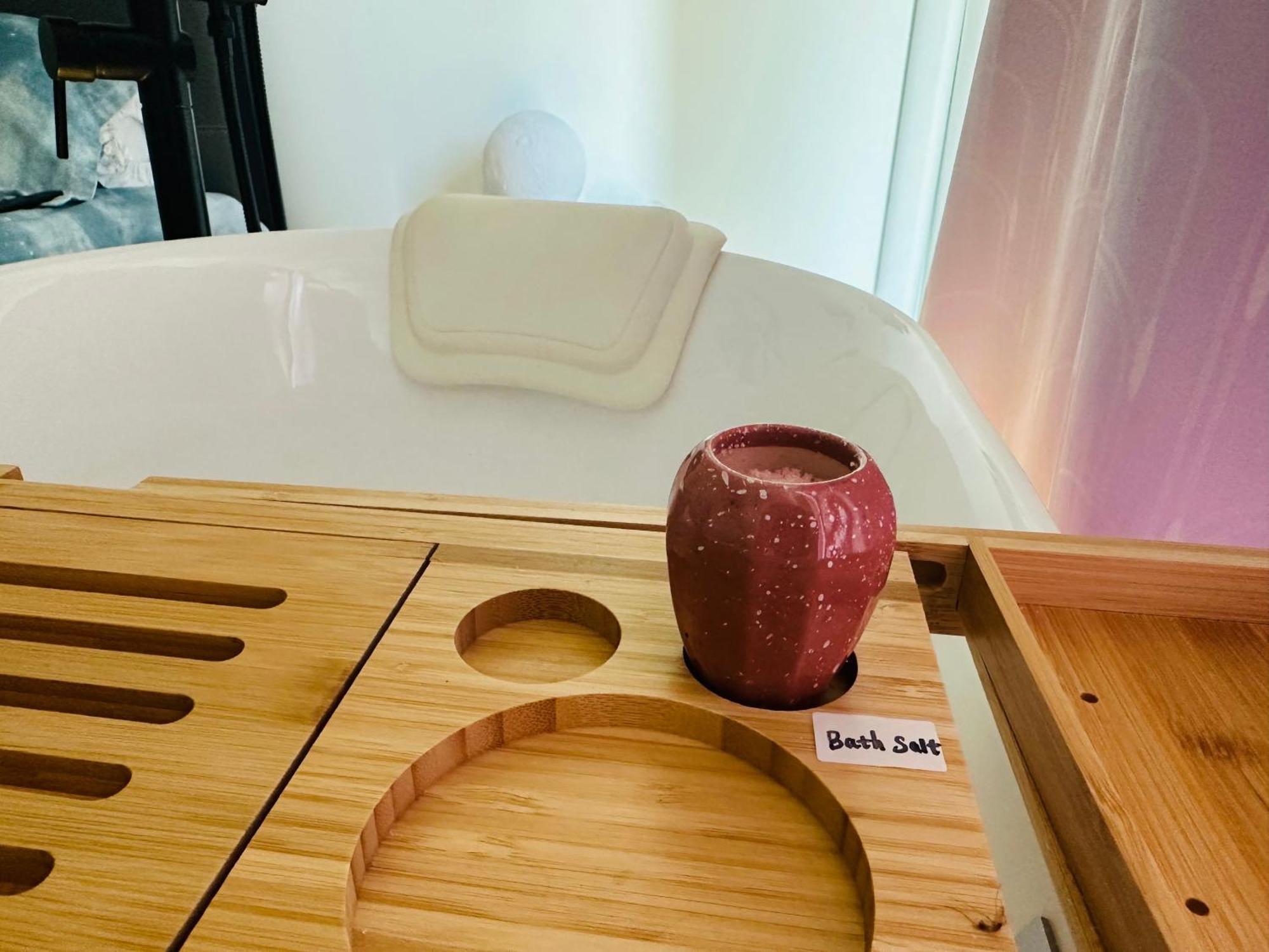 Laguna Beach Resort 2-Have Tub Loft Room Джомтьен Экстерьер фото